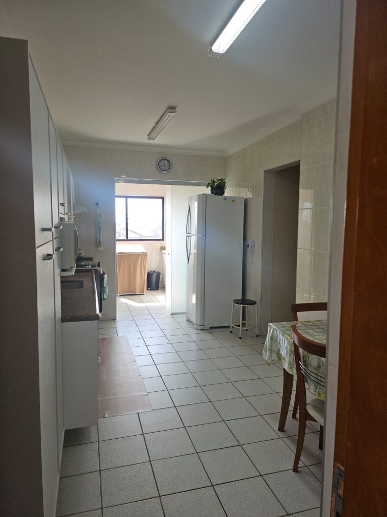 Apartamento à Venda na Praia Grande