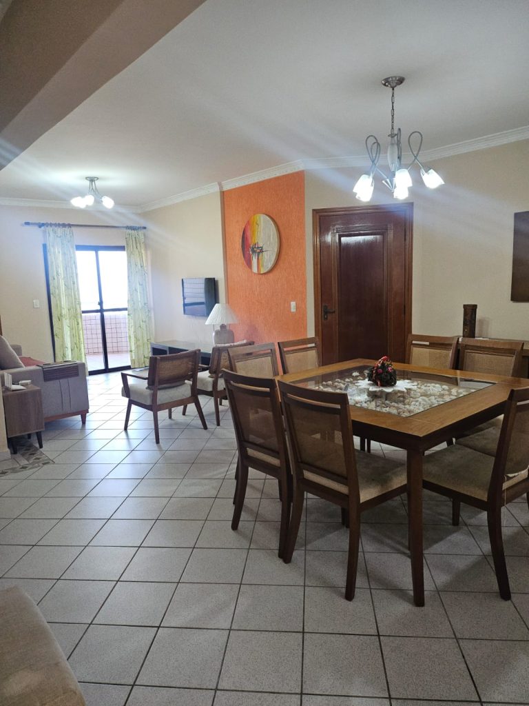 Apartamento à Venda na Praia Grande