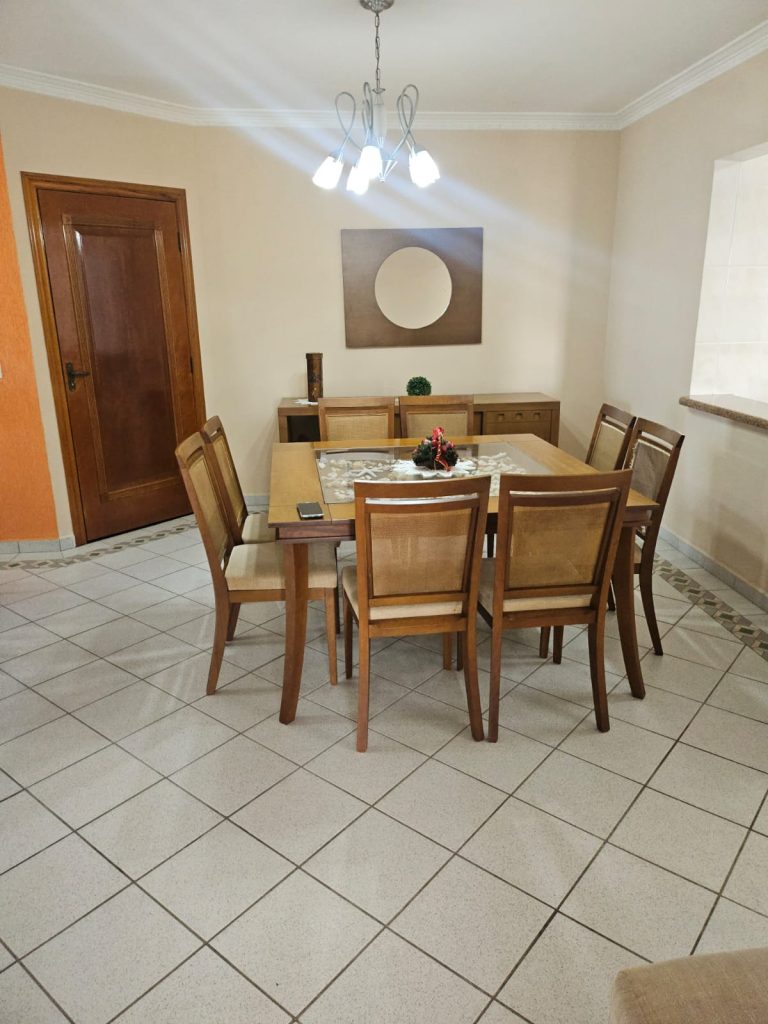 Apartamento à Venda na Praia Grande