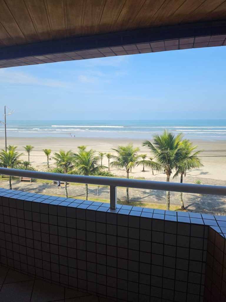 Apartamento à Venda na Praia Grande