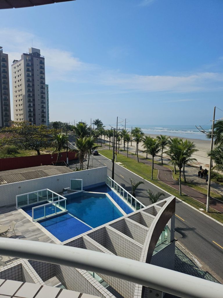 Apartamento à Venda na Praia Grande